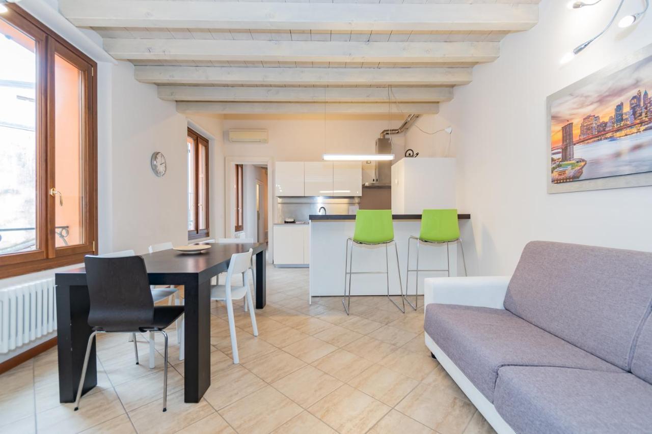 Trilocale Rua Sovera 85 - F&L Aparment Brescia Exteriér fotografie