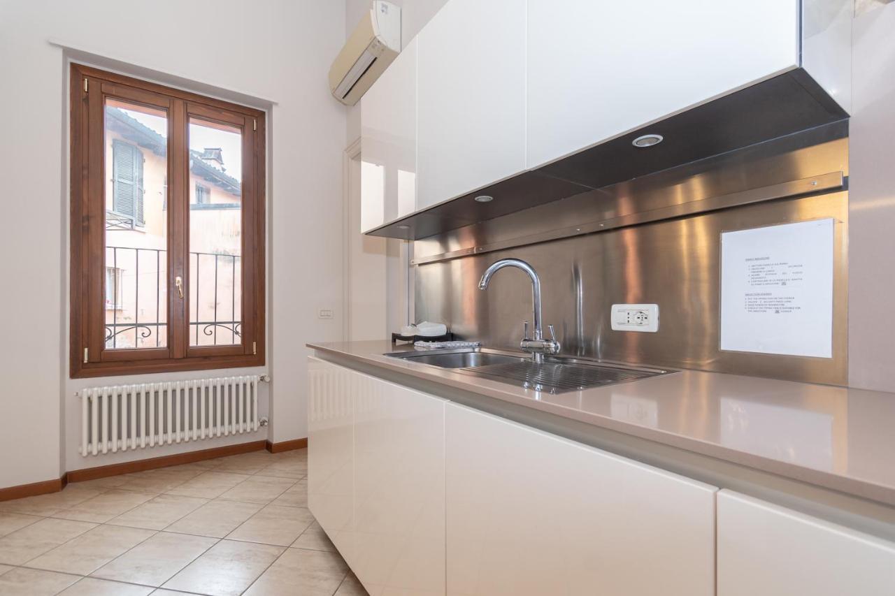 Trilocale Rua Sovera 85 - F&L Aparment Brescia Exteriér fotografie
